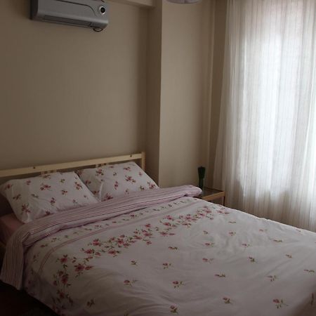 דירות צ'נקלה Kinzi House חדר תמונה