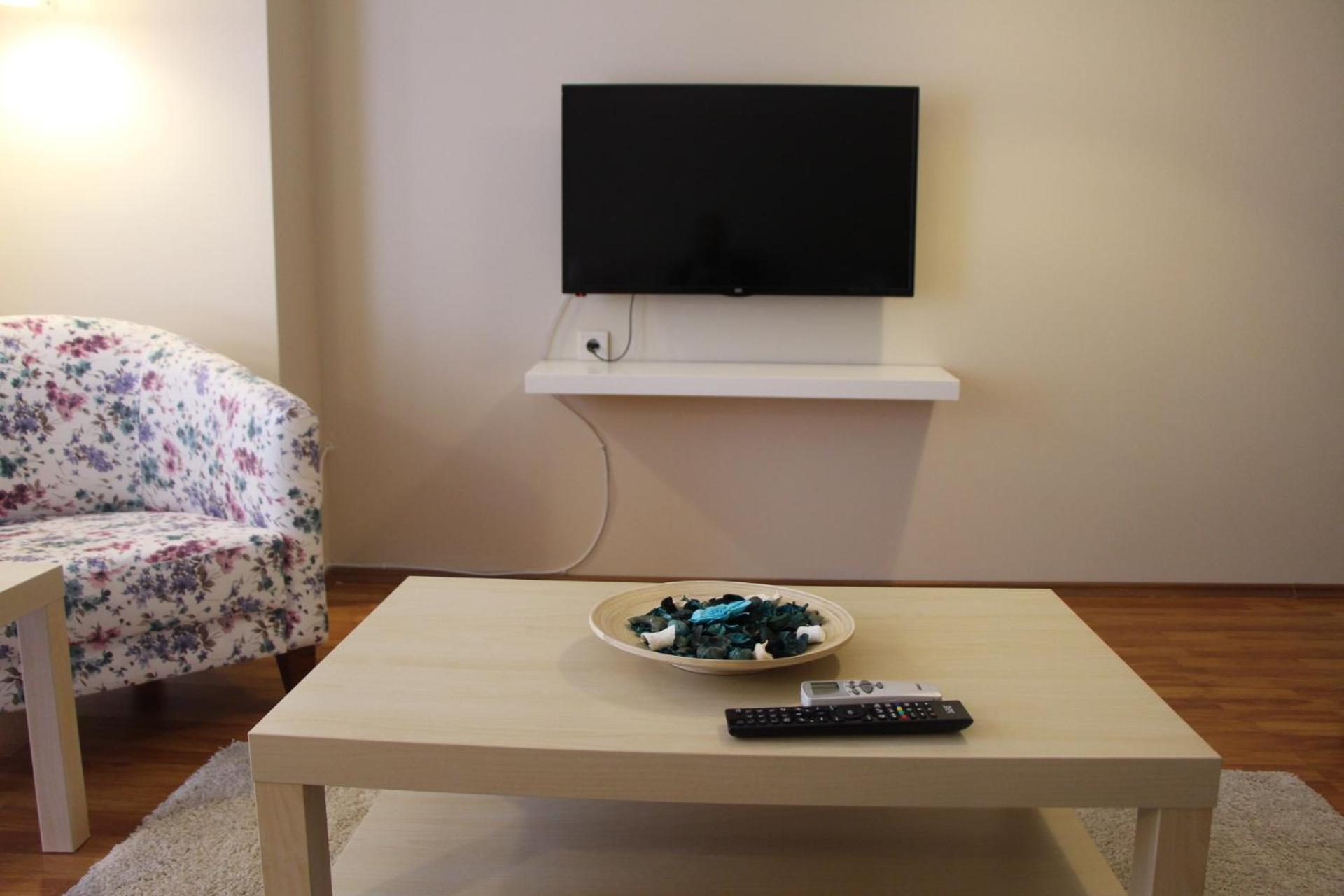 דירות צ'נקלה Kinzi House חדר תמונה